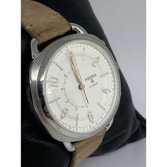 Fossil FTW1200 Women's Sand Leather Silver Analog Dial Hybrid Smartwatch XX706 - Picture 5 of 12